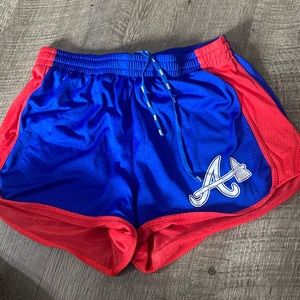 braves pink shorts